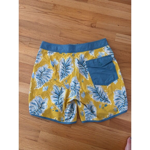Patagonia Men’s Board Shorts Swim Trunks Tropical Print - Blue Yellow Sz L/32 - Picture 2 of 6